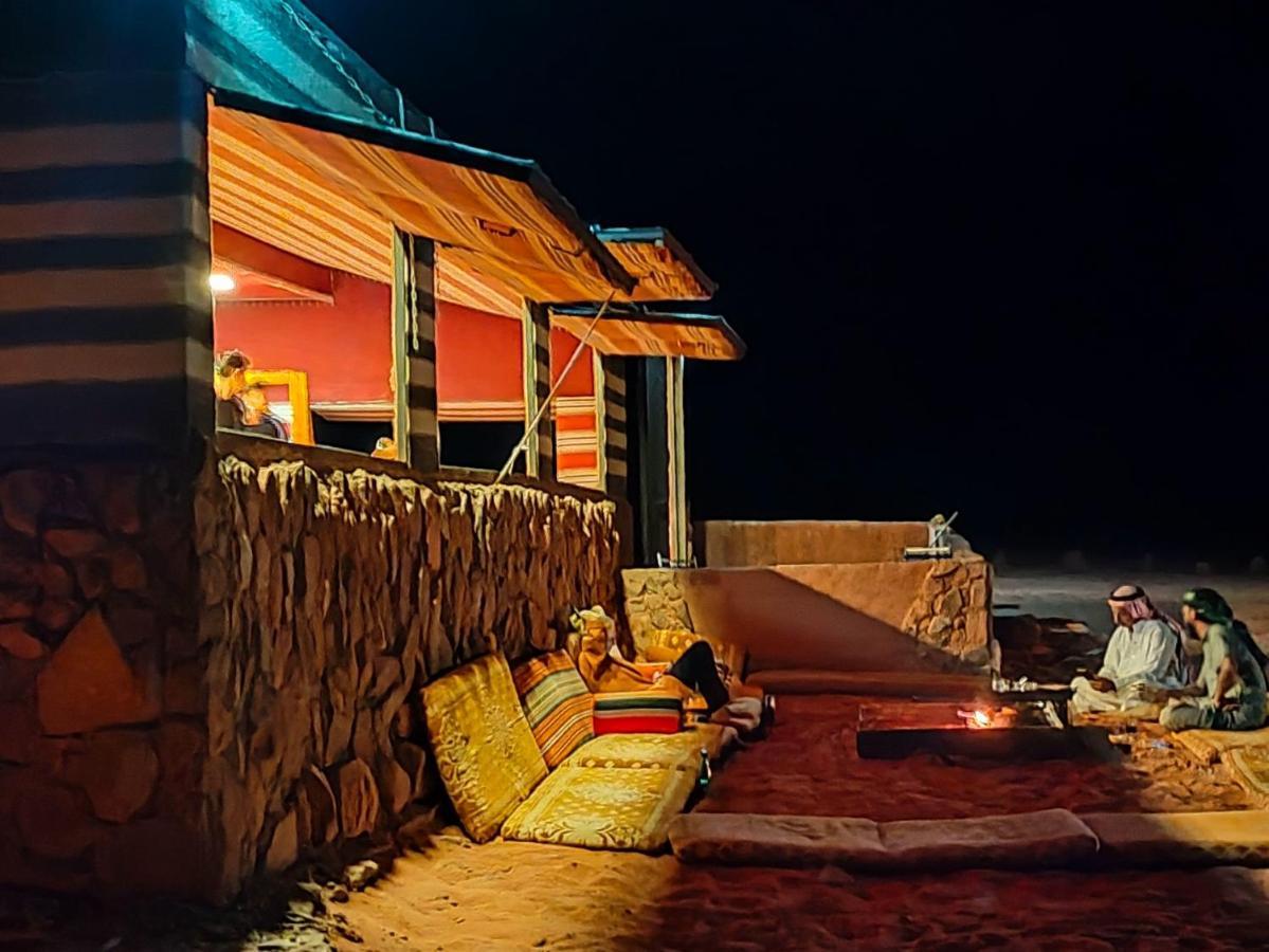 Rotana Camp Hotel Вади Рум Екстериор снимка