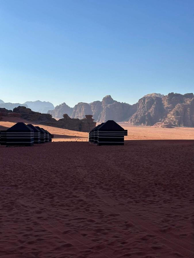 Rotana Camp Hotel Вади Рум Екстериор снимка