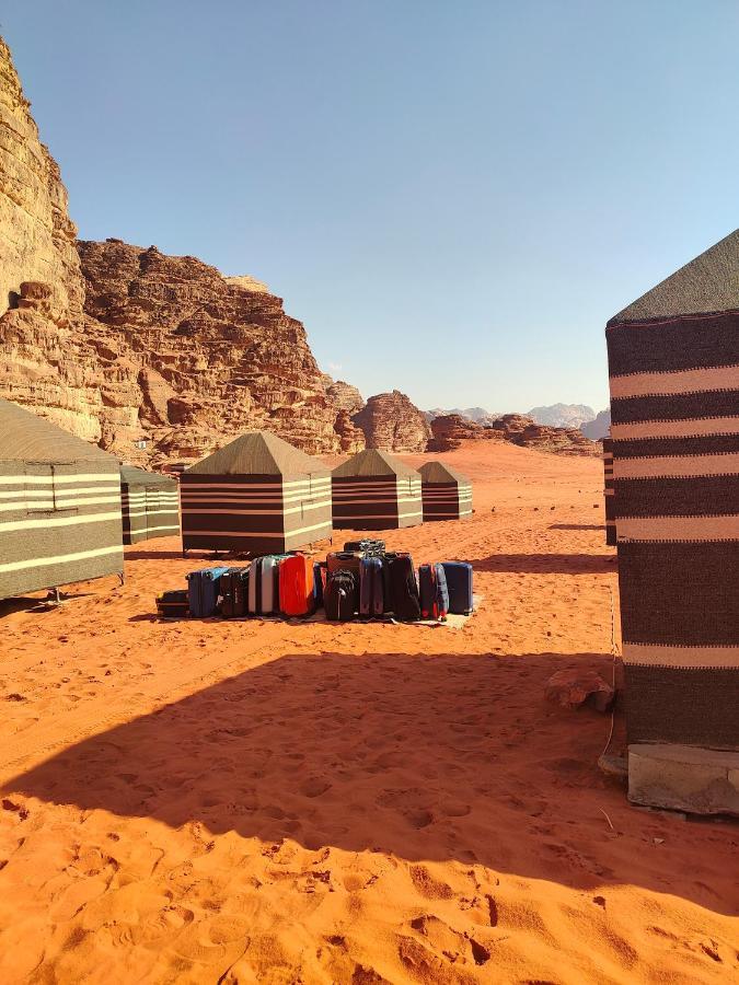 Rotana Camp Hotel Вади Рум Екстериор снимка
