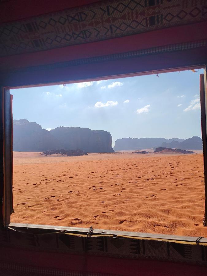 Rotana Camp Hotel Вади Рум Екстериор снимка